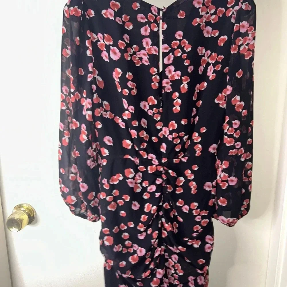 Size small flowered cocktail dress - Picture 7 of 9